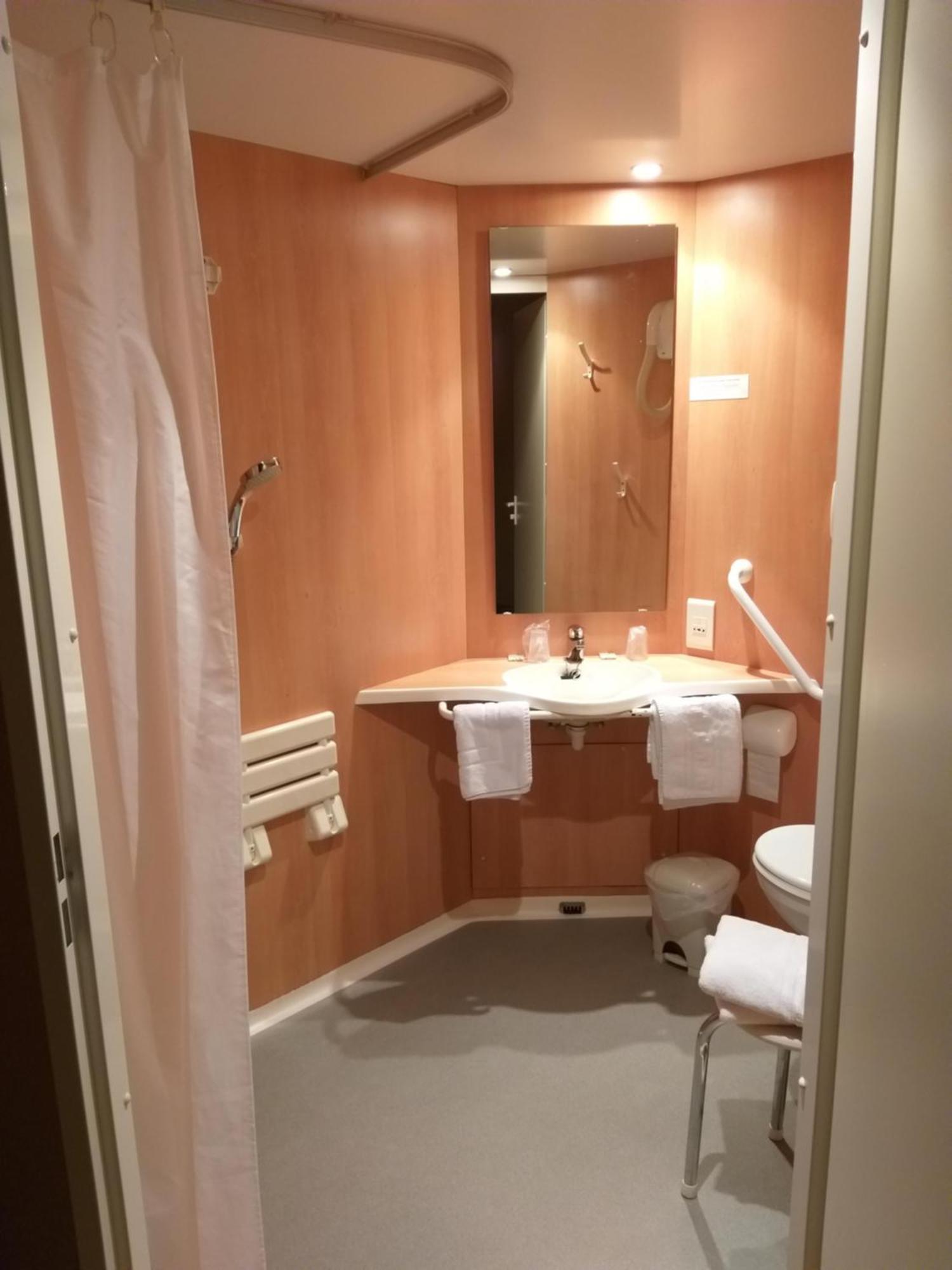 Logis Hotel - Les Paturelles Avesnelles Exteriér fotografie